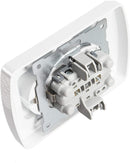 Kombi Steckdose Auf einem sokel Einsat mit 2-fach Wippe ALPINWEISS